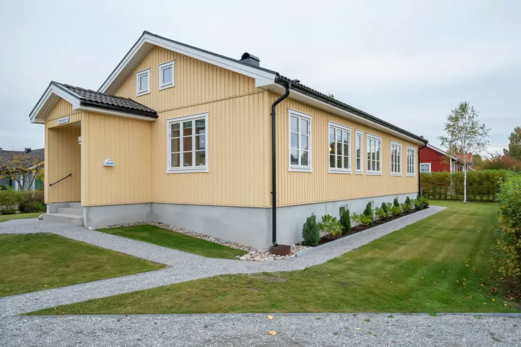 dr nering av villa och ny dagvattenledning i runby upplands v sby